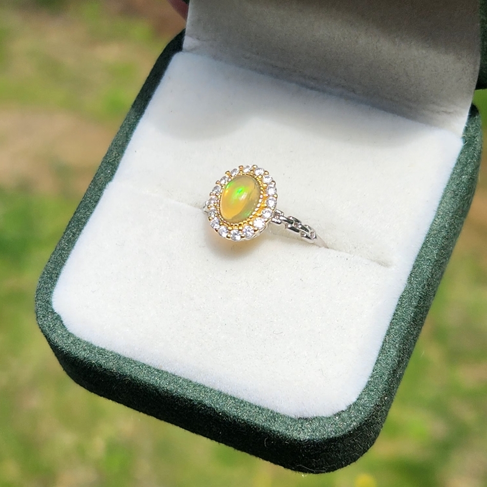 S925 opal ring with colorful flash and zircone - adjustable size band